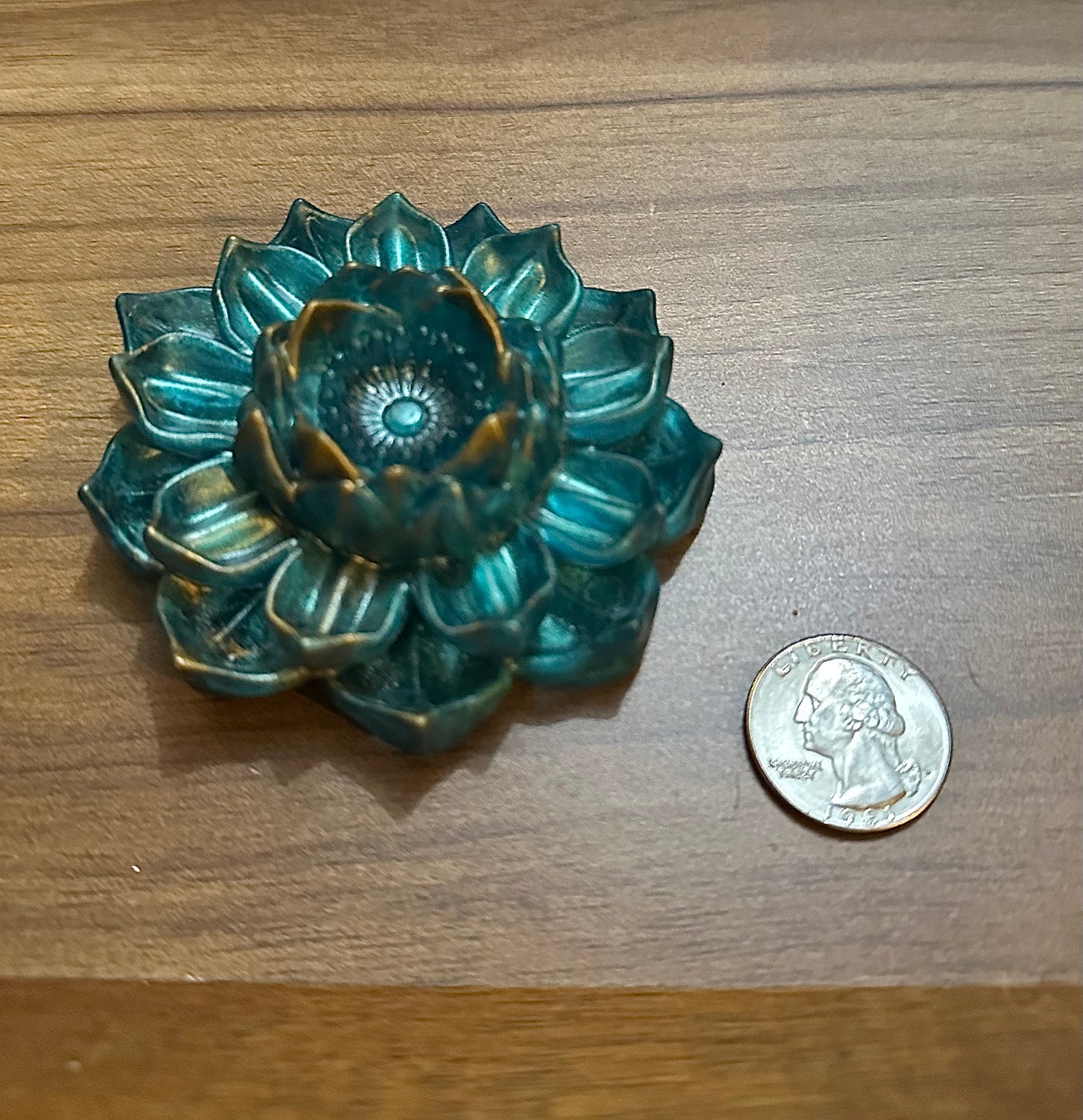 Hand Poured Resin Blooming Flower (Style 4)- Turquoise and Gold