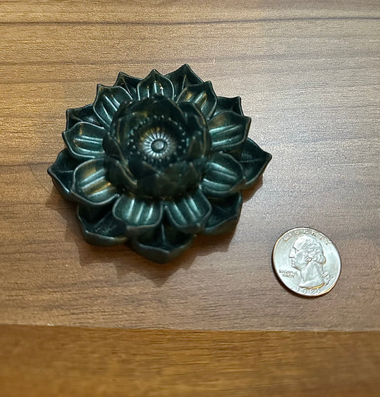 Hand Poured Resin Blooming Flower (Style 4)- Emerald