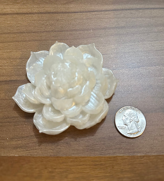 Hand Poured Resin Blooming Flower (Style 3)- White